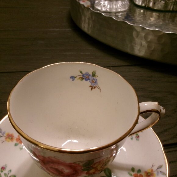 VTG New Chelsea Staffs England - Demitasse Cup & Saucer Gold Rim w/ Blossoms - Picture 3 of 7